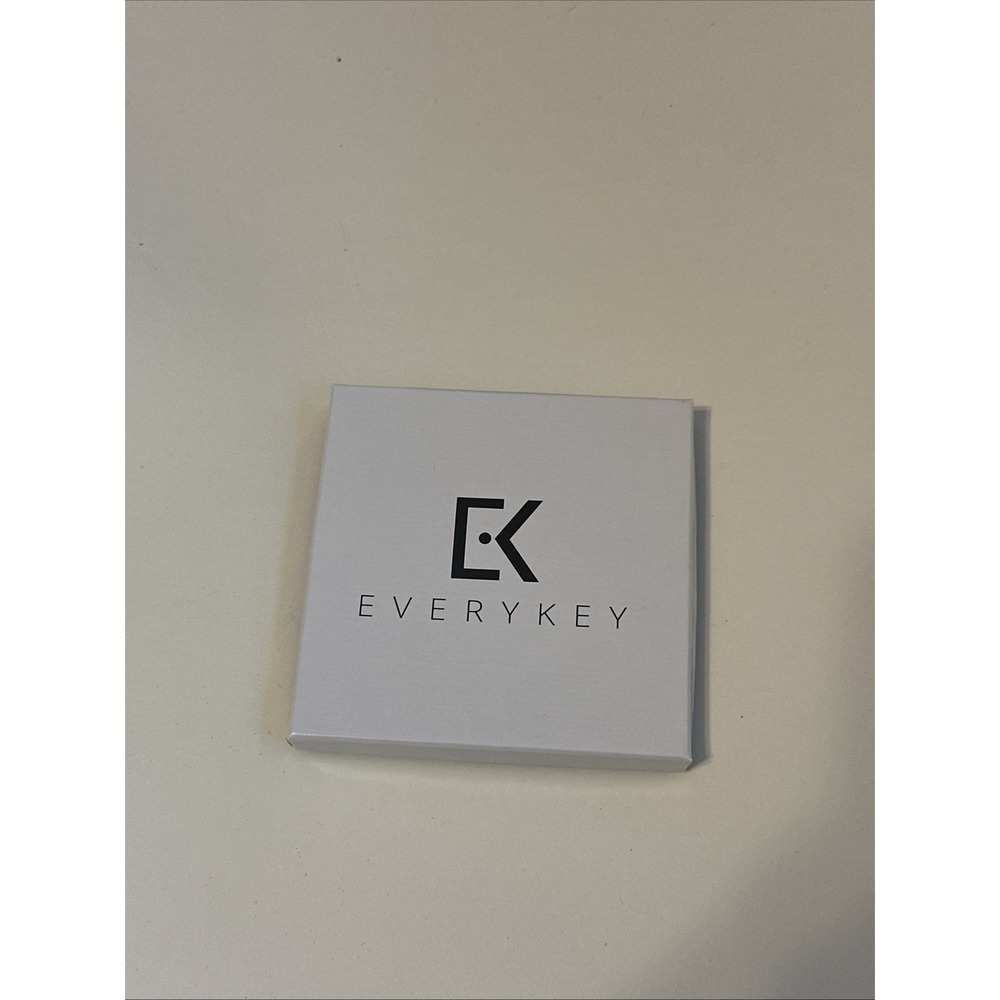 EVERYKEY Universal Password Smart Key, military grade security & encryption - Picture 1 of 3